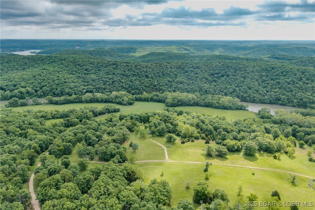 River Highlands - Land