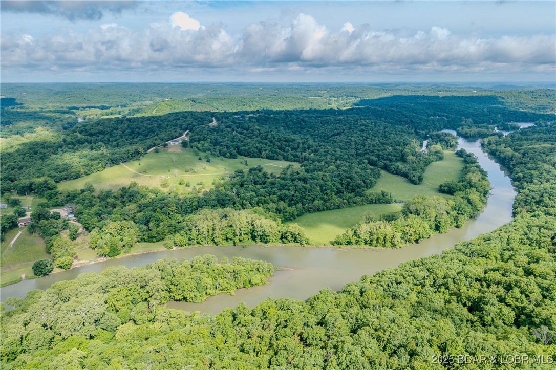 River Highlands - Land