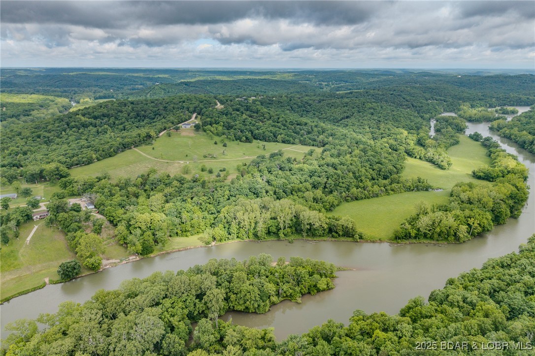 River Highlands - Land