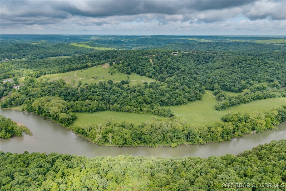 River Highlands - Land