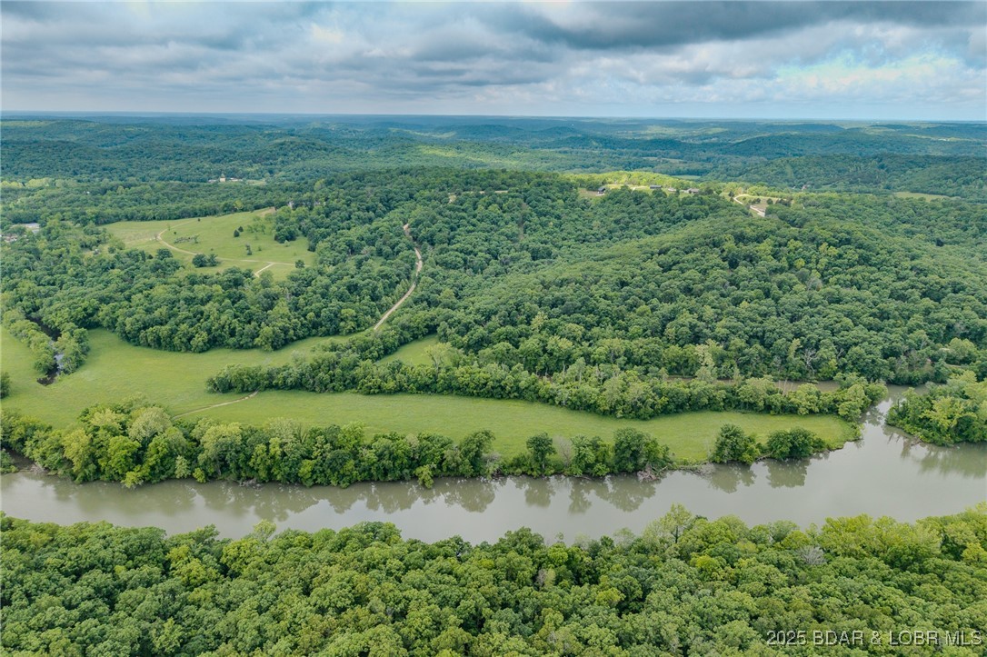 River Highlands - Land