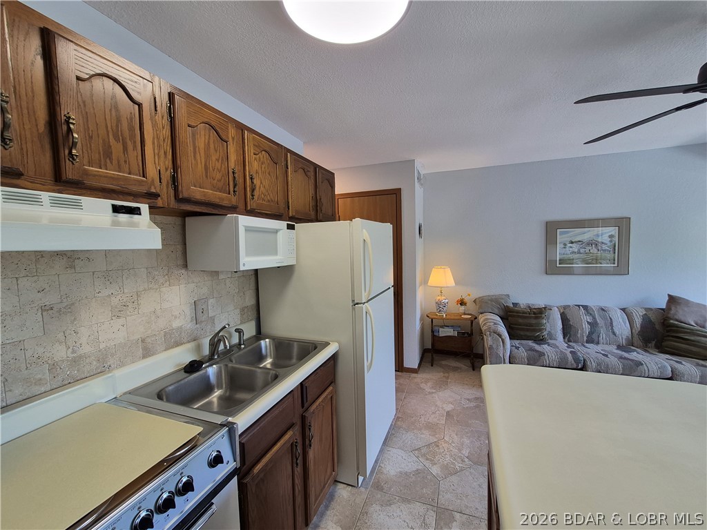 Heron Bay Condominium - Residential