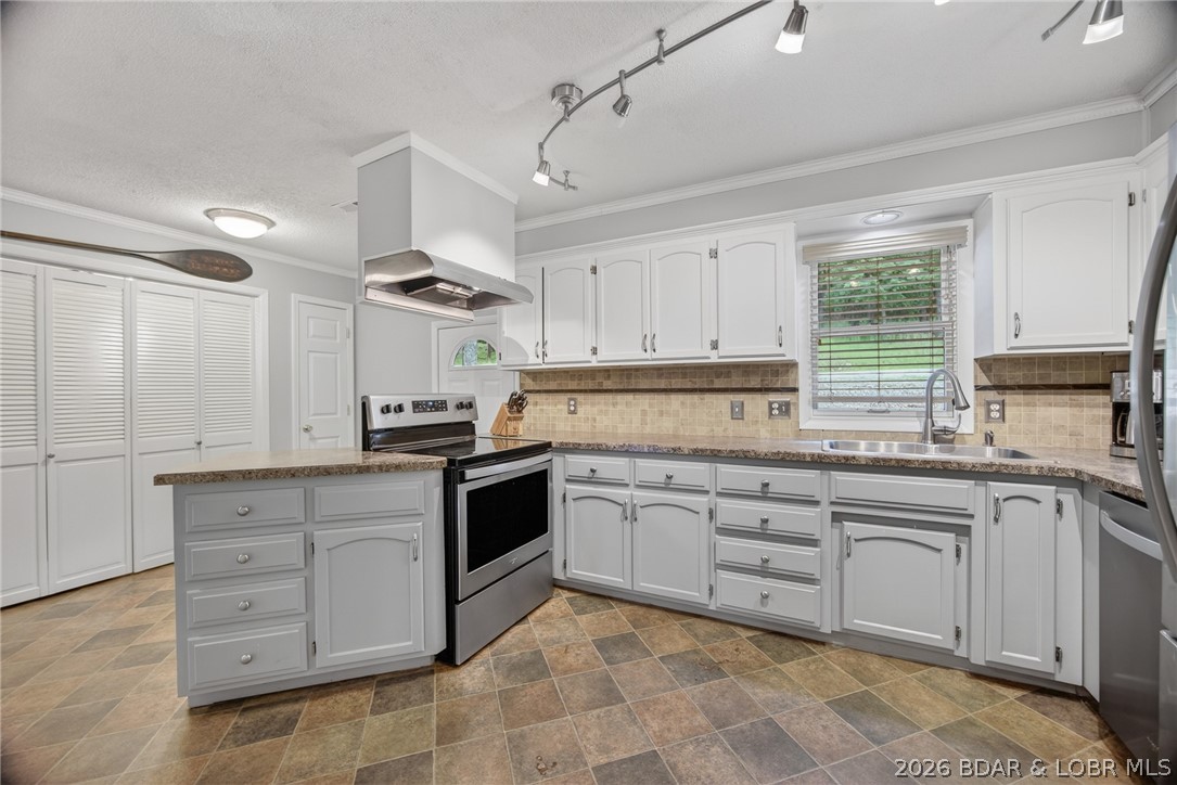 Skywater Estates - Residential