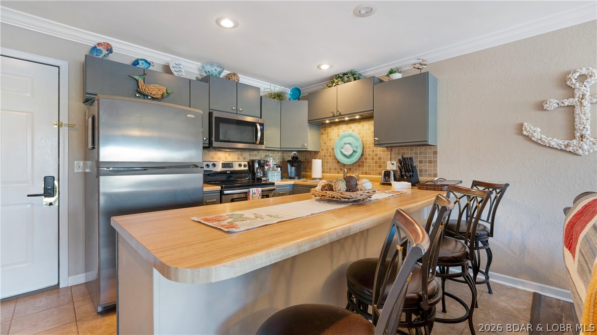 Southwood Shores Condominium - Residential