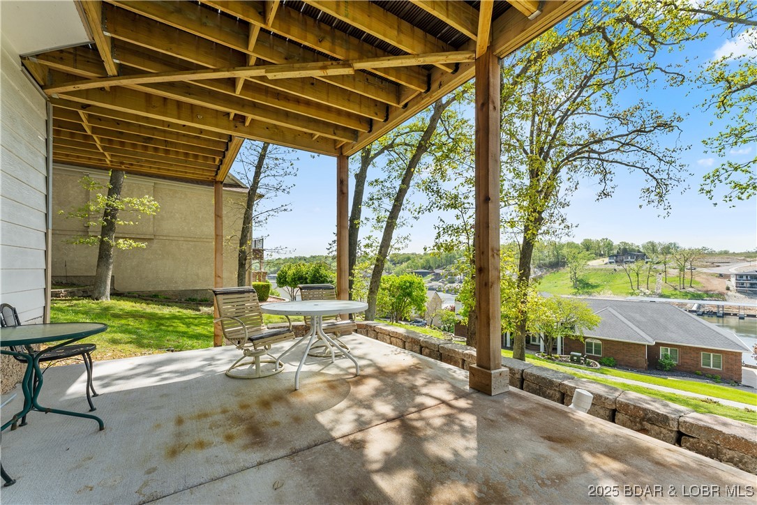 Cayman Beach - Residential