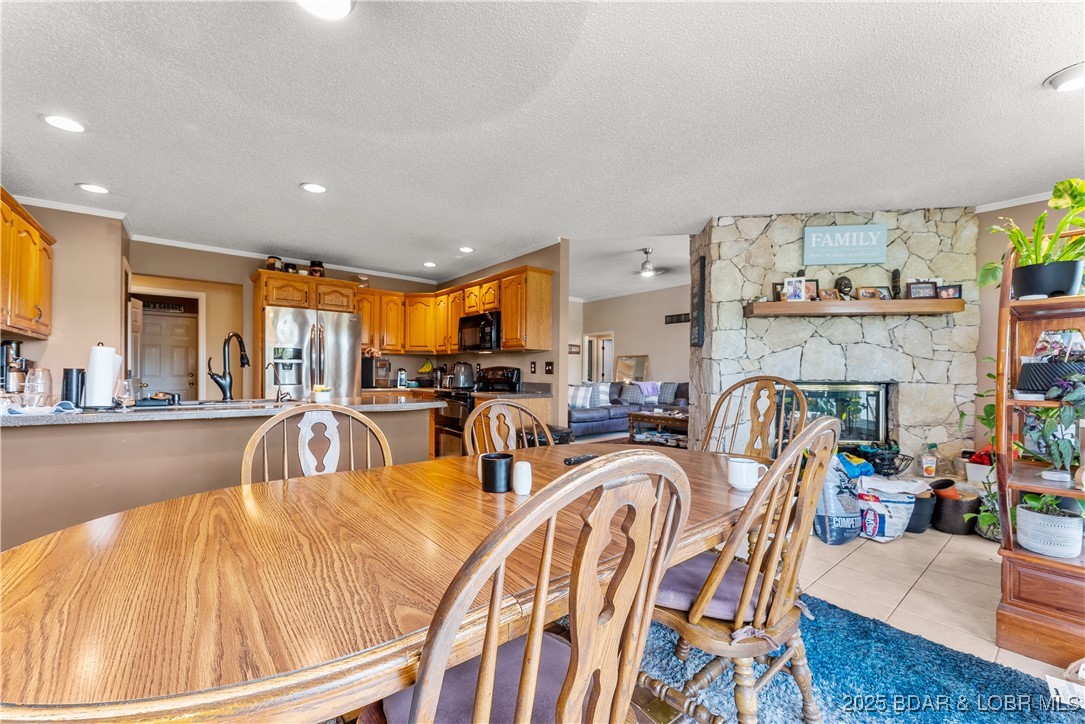 Cayman Beach - Residential