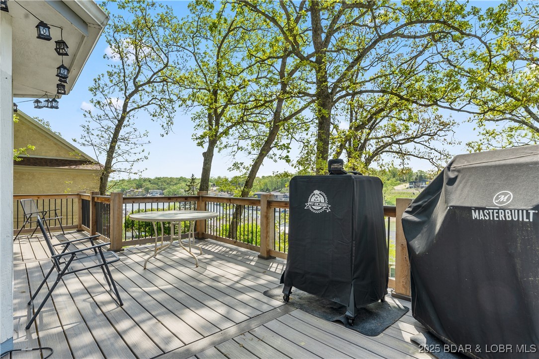 Cayman Beach - Residential