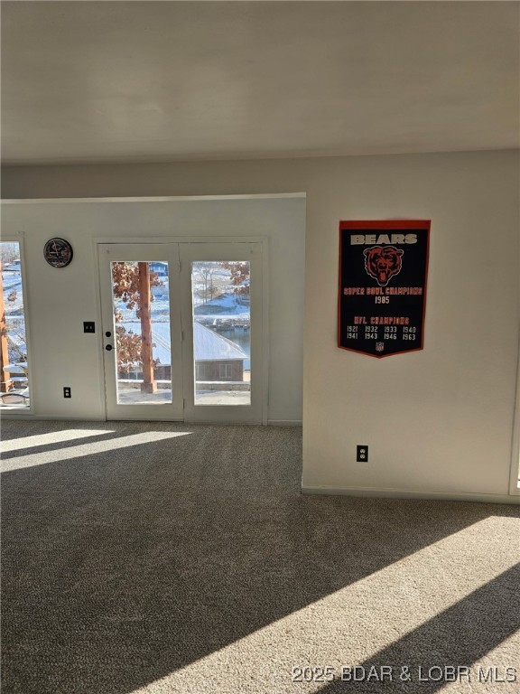 Cayman Beach - Residential