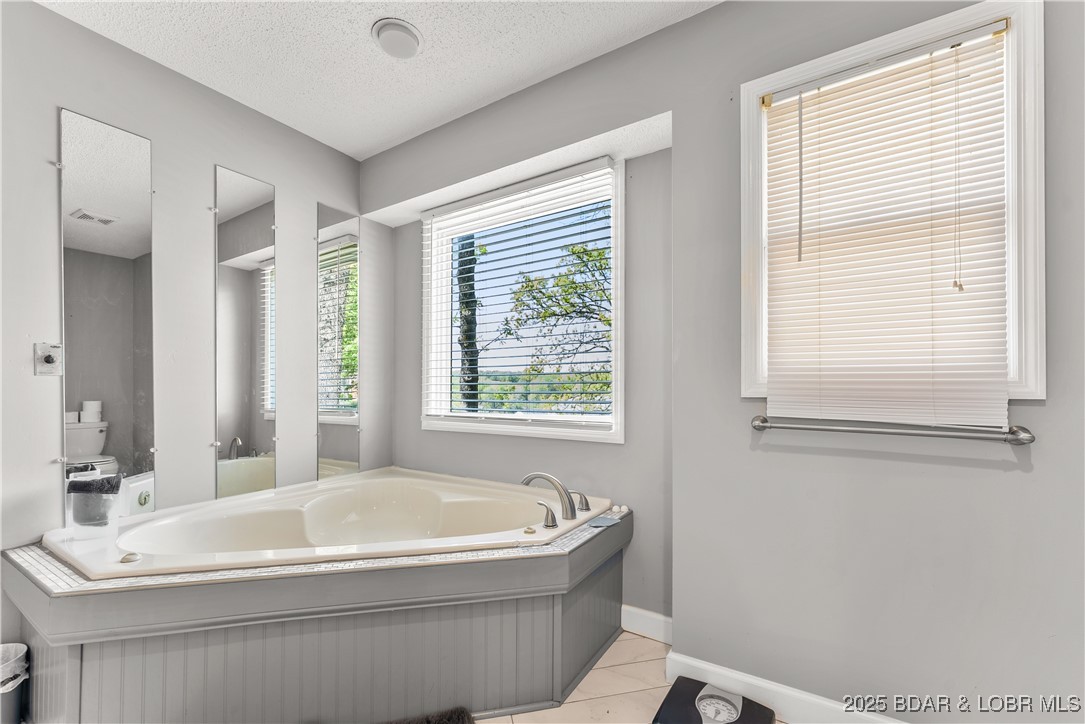 Cayman Beach - Residential