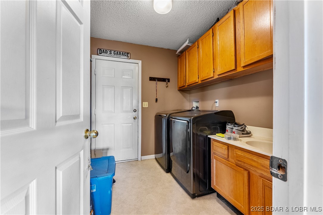 Cayman Beach - Residential