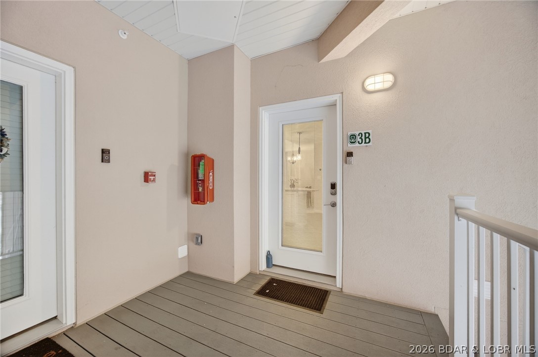 Emerald Bay Condominium - Residential