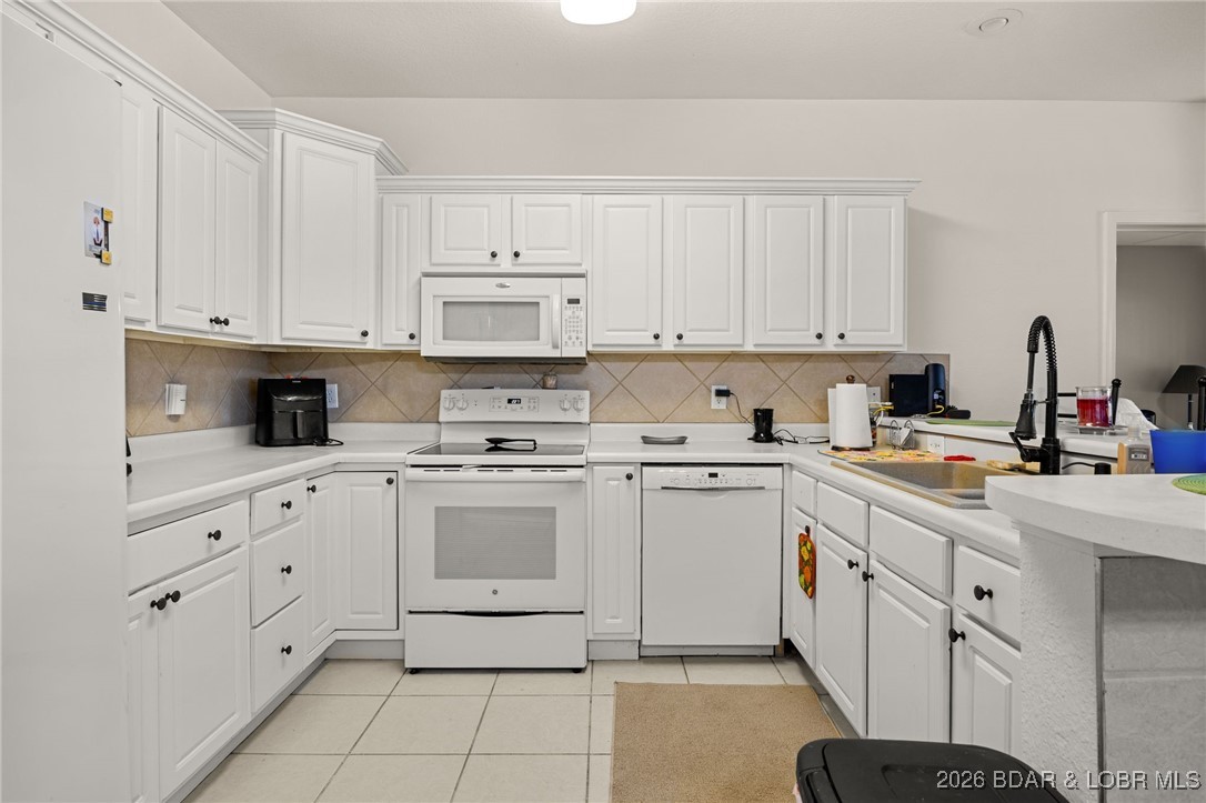 Hyd-A-Way Cove Condominiums - Residential