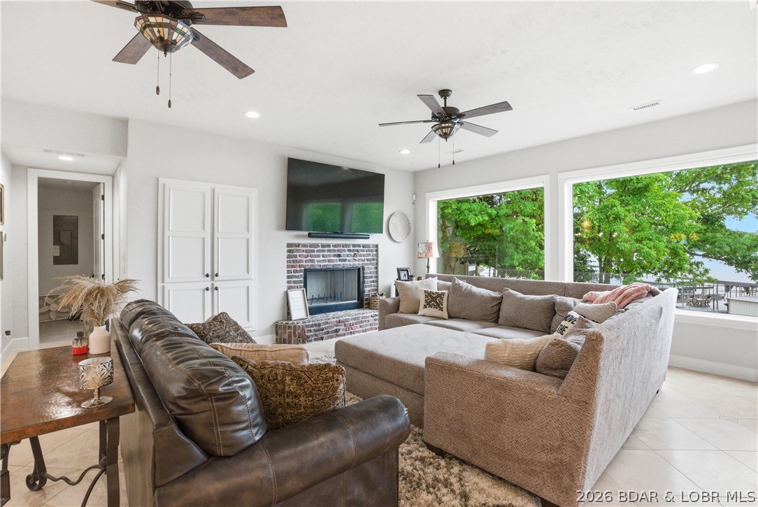 Eagles Cove - Residential