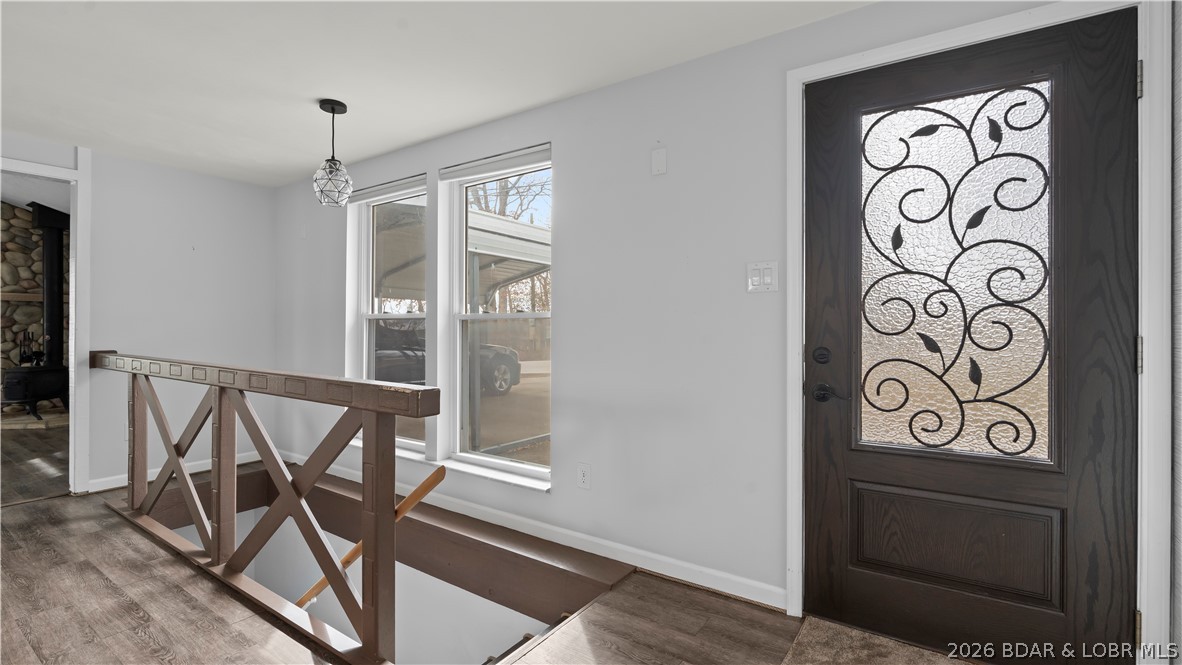 Malibu Manor - Residential