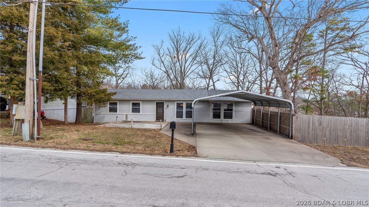 Malibu Manor - Residential