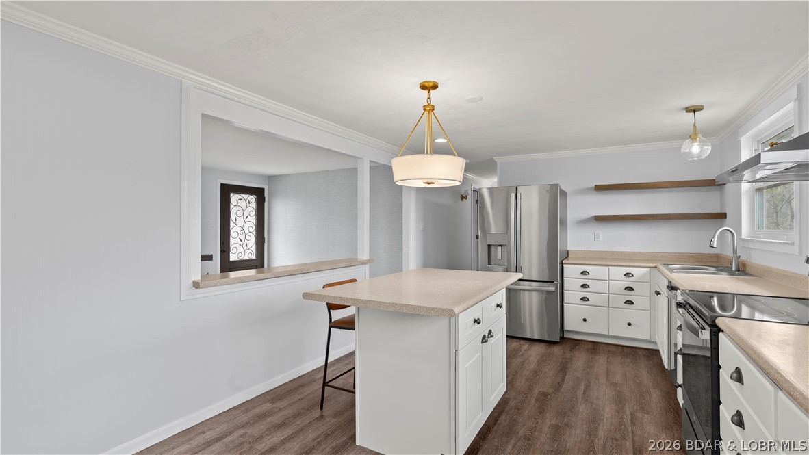 Malibu Manor - Residential