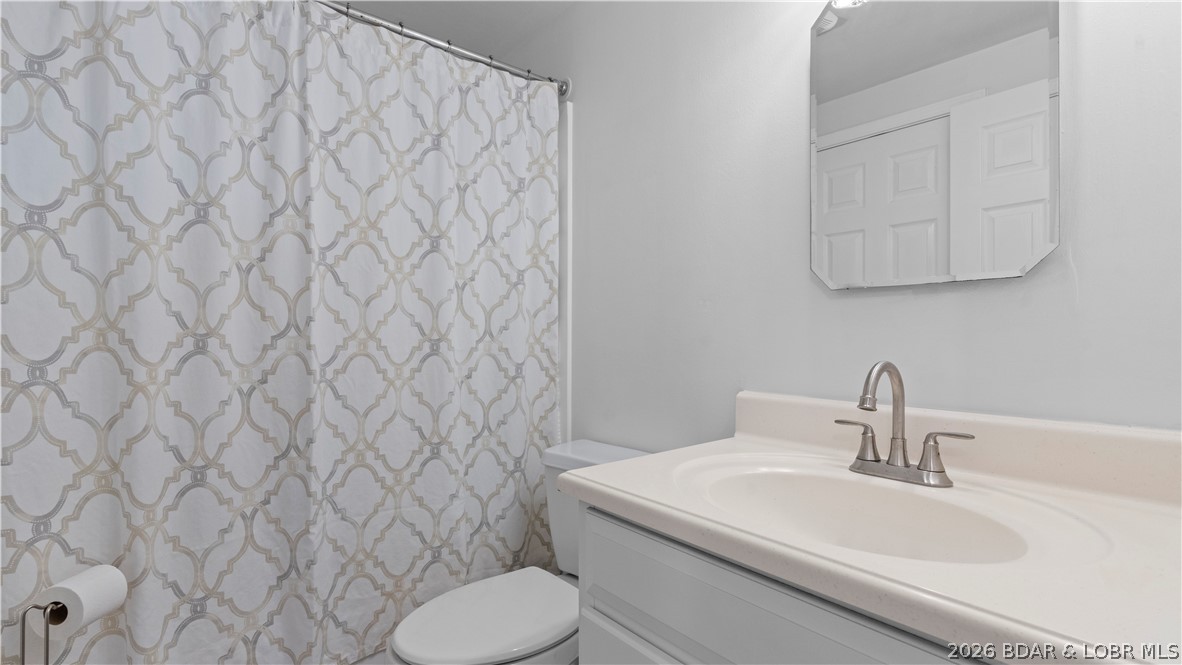 Malibu Manor - Residential