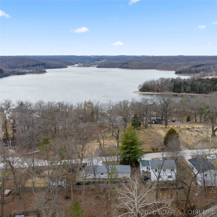 Malibu Manor - Residential