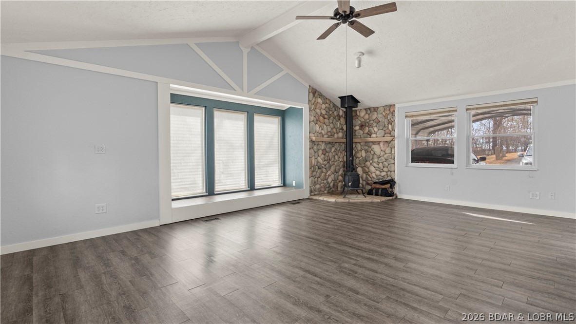 Malibu Manor - Residential