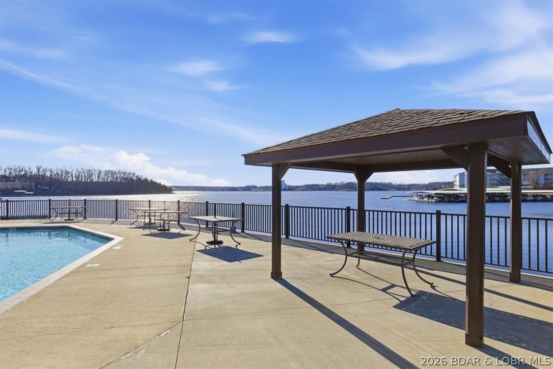 Southwood Shores Condominium - Residential