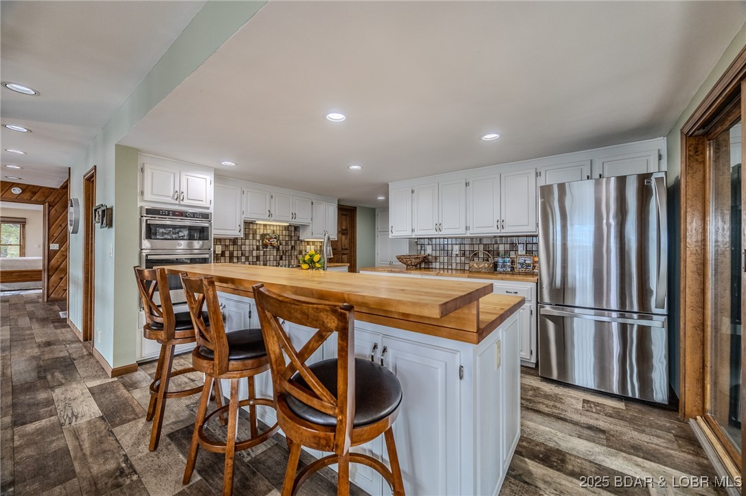 Tall Oaks - Residential