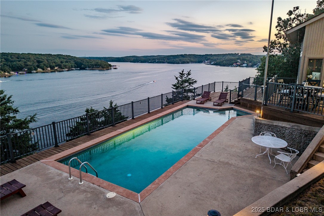 Tall Oaks - Residential