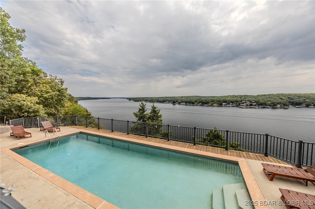 Tall Oaks - Residential