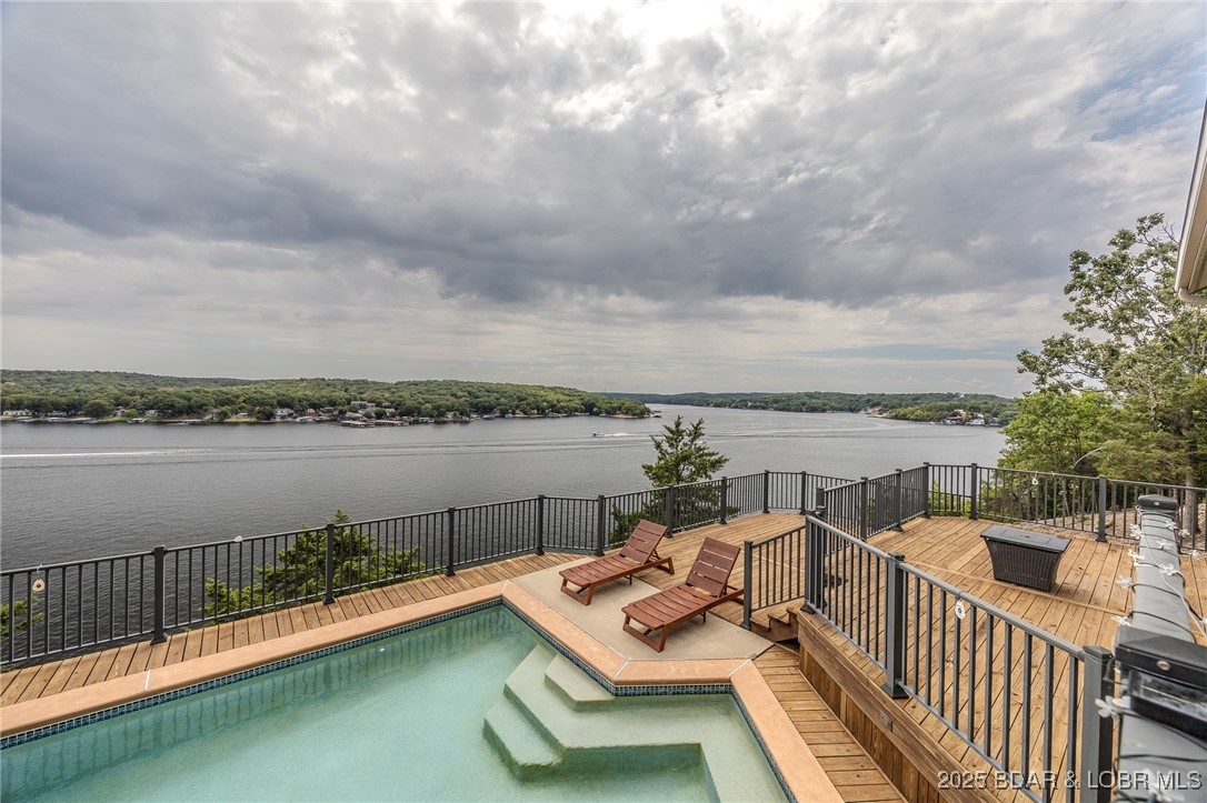 Tall Oaks - Residential