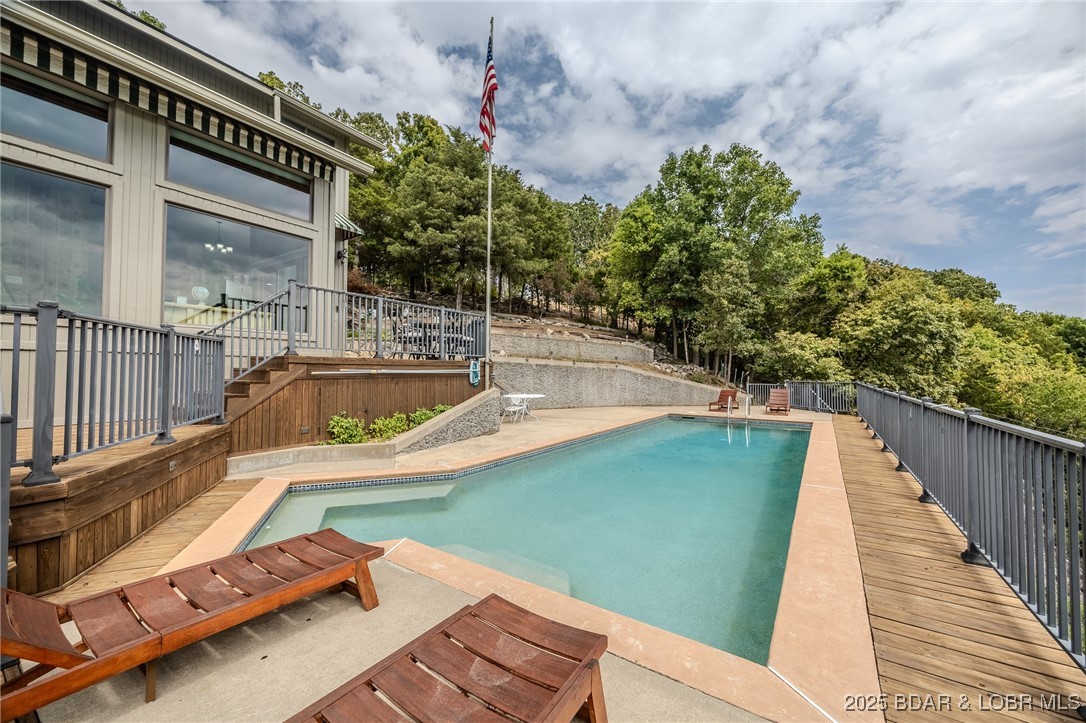 Tall Oaks - Residential