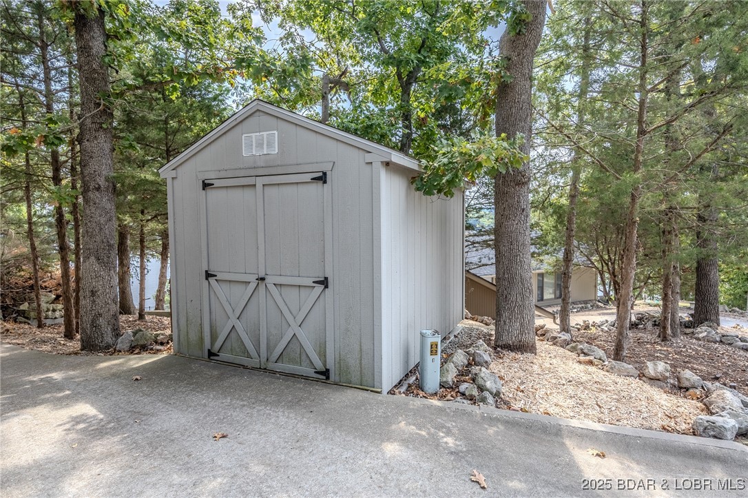 Tall Oaks - Residential