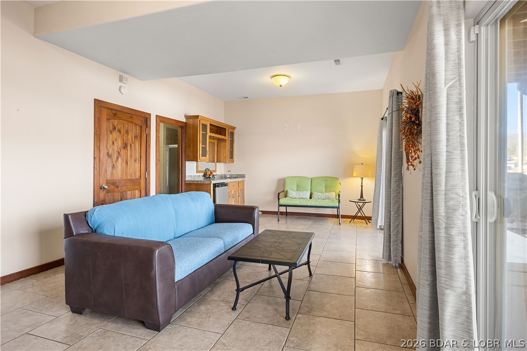 Horseshoe Bend 1 - Residential