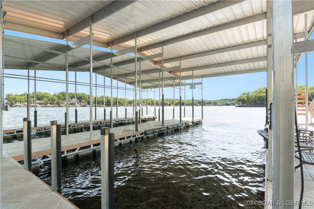 Gravois Mills, Missouri 65037, United States, 4 Bedrooms Bedrooms, ,4 BathroomsBathrooms,Residential,Pending,47461