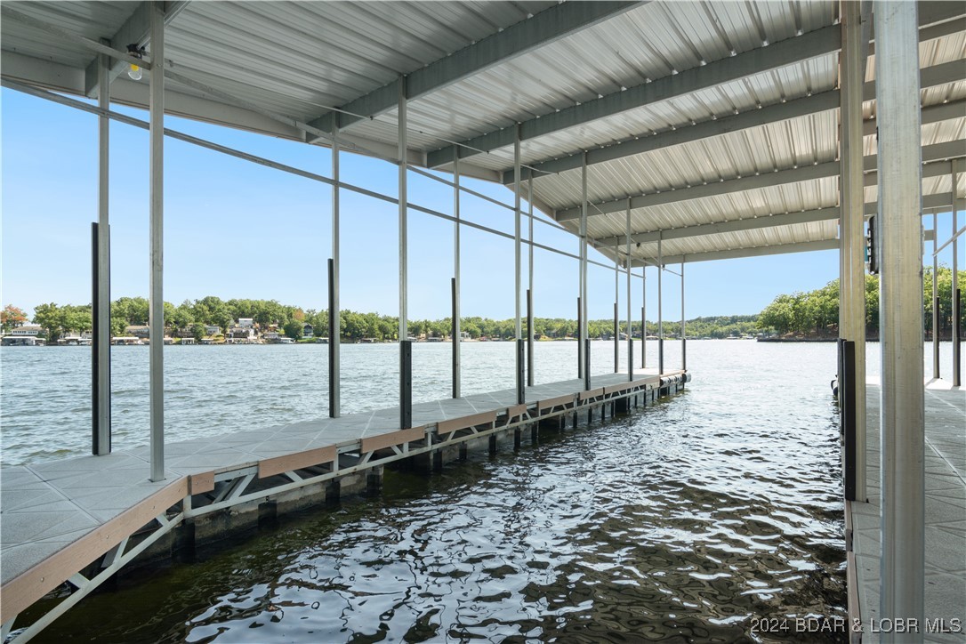 Gravois Mills, Missouri 65037, United States, 4 Bedrooms Bedrooms, ,4 BathroomsBathrooms,Residential,Pending,47461