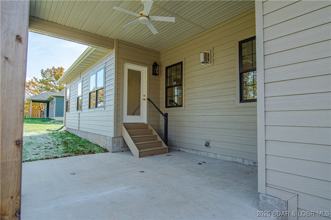 Camdenton, Missouri 65020, United States, 3 Bedrooms Bedrooms, ,2 BathroomsBathrooms,Residential,Active,245882