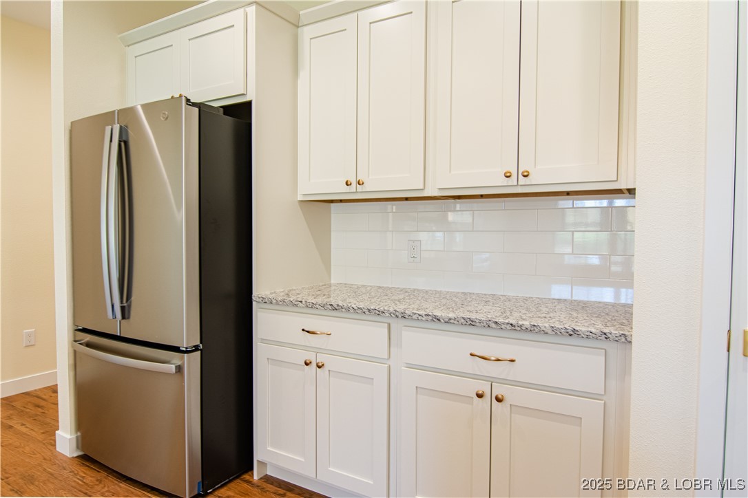 Camdenton, Missouri 65020, United States, 3 Bedrooms Bedrooms, ,2 BathroomsBathrooms,Residential,Active,245882