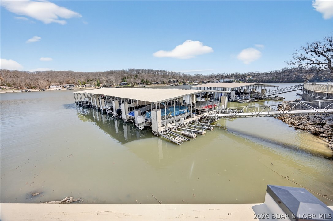 Oak Bluff Condominium - Residential