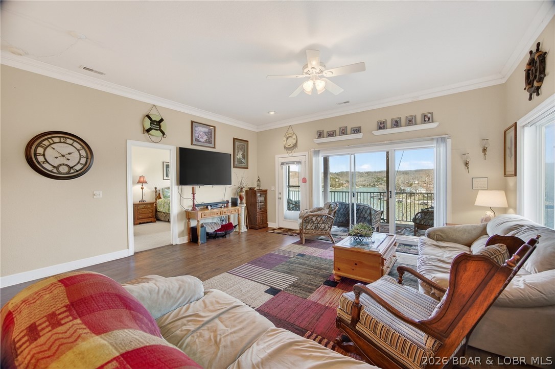 Oak Bluff Condominium - Residential