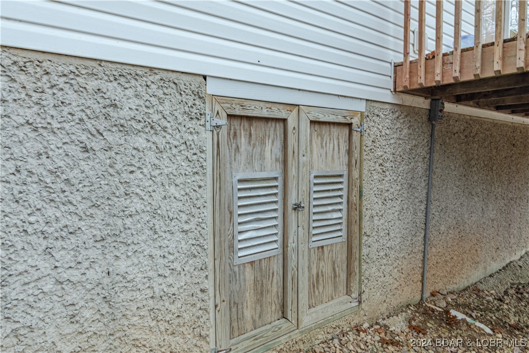 Four Seasons, Missouri 65049, United States, 3 Bedrooms Bedrooms, ,2 BathroomsBathrooms,Residential,Active,28720