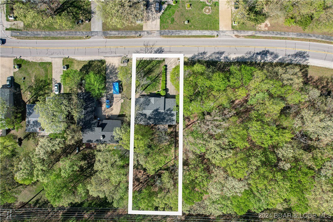 Four Seasons, Missouri 65049, United States, 3 Bedrooms Bedrooms, ,2 BathroomsBathrooms,Residential,Active,28720