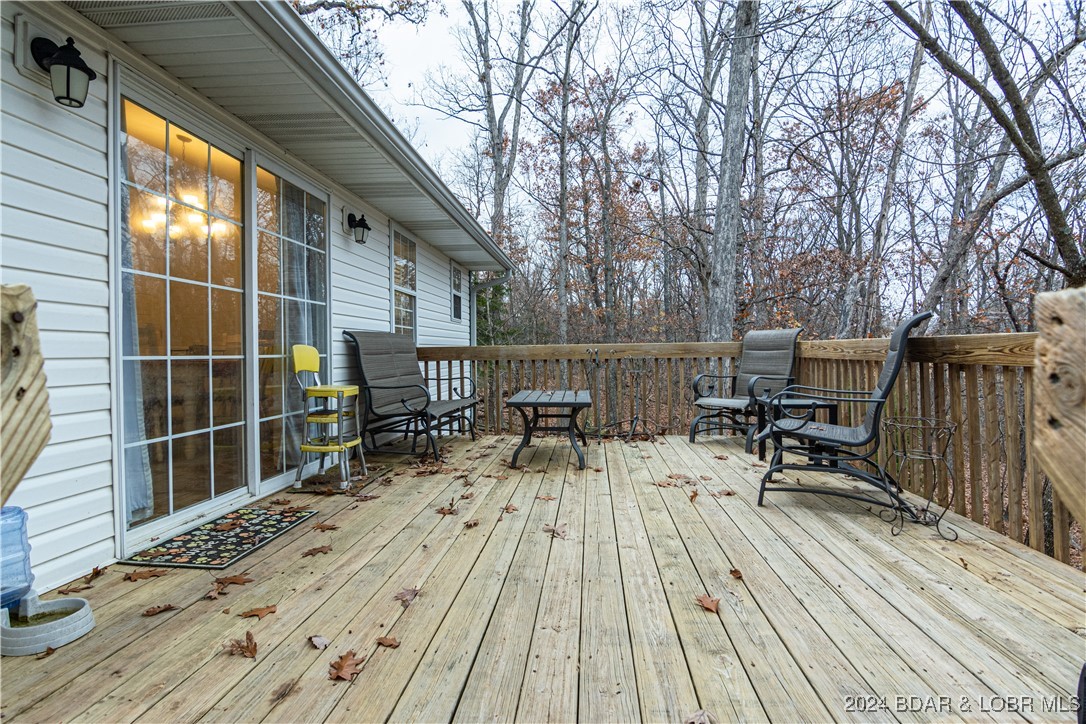 Four Seasons, Missouri 65049, United States, 3 Bedrooms Bedrooms, ,2 BathroomsBathrooms,Residential,Active,28720