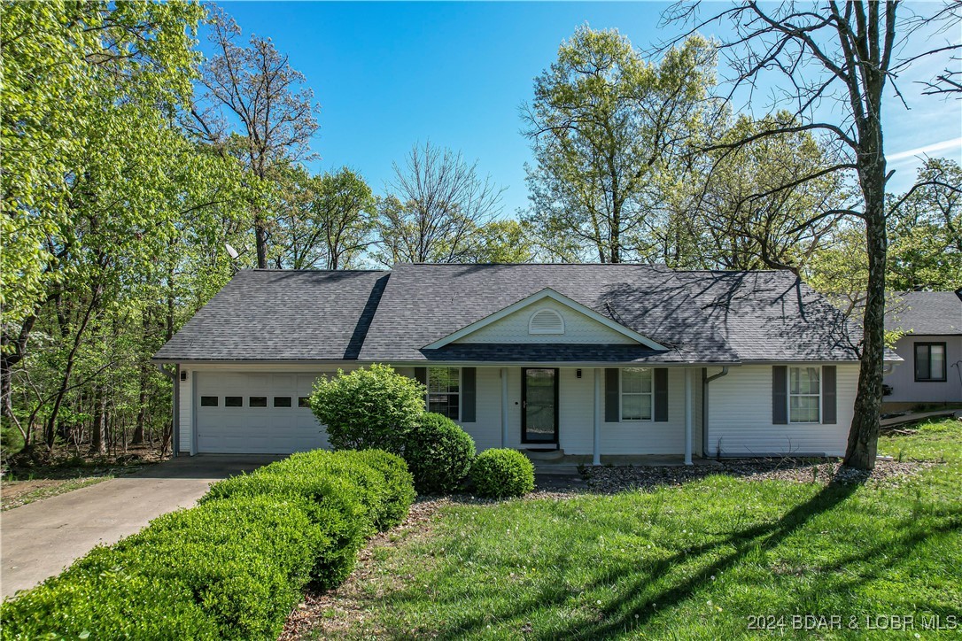 Four Seasons, Missouri 65049, United States, 3 Bedrooms Bedrooms, ,2 BathroomsBathrooms,Residential,Active,28720