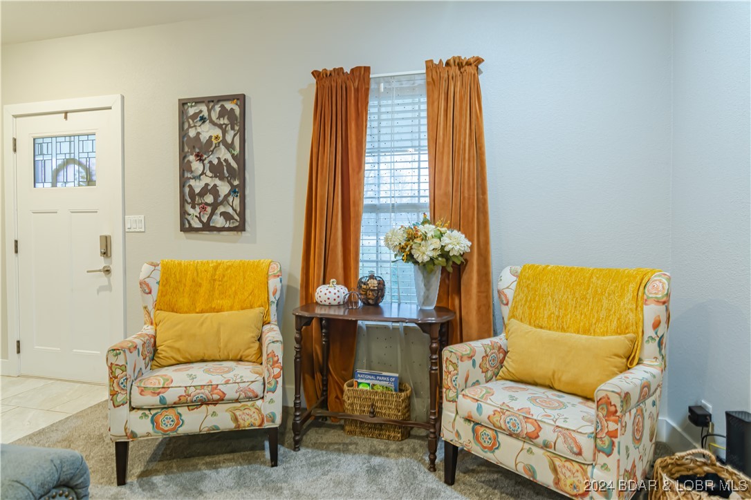 Four Seasons, Missouri 65049, United States, 3 Bedrooms Bedrooms, ,2 BathroomsBathrooms,Residential,Active,28720