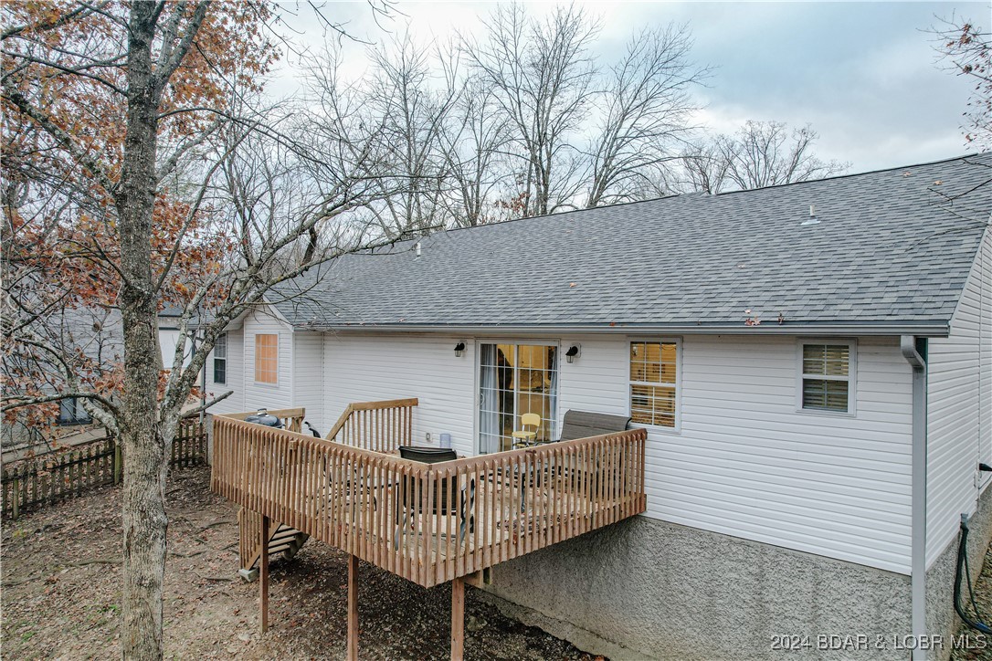 Four Seasons, Missouri 65049, United States, 3 Bedrooms Bedrooms, ,2 BathroomsBathrooms,Residential,Active,28720