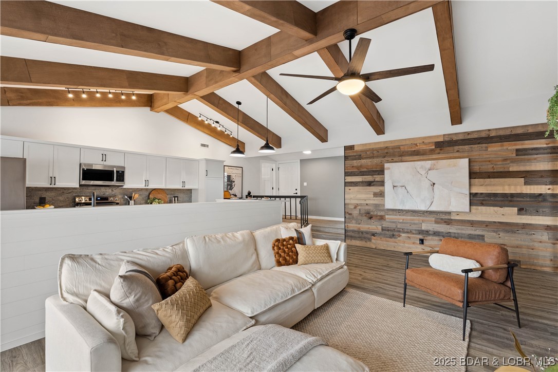 Waters Edge Condominium - Residential