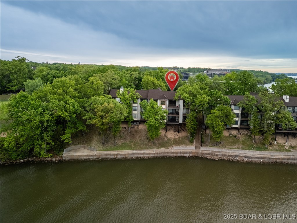 Waters Edge Condominium - Residential