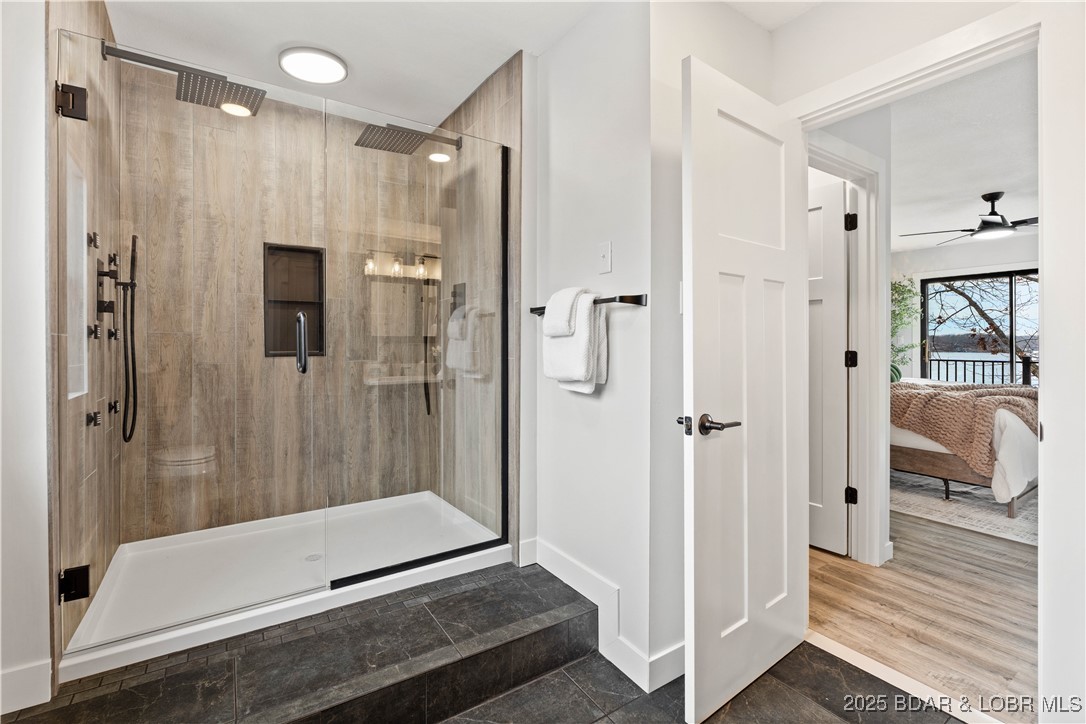 Waters Edge Condominium - Residential