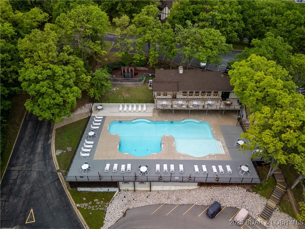 Waters Edge Condominium - Residential