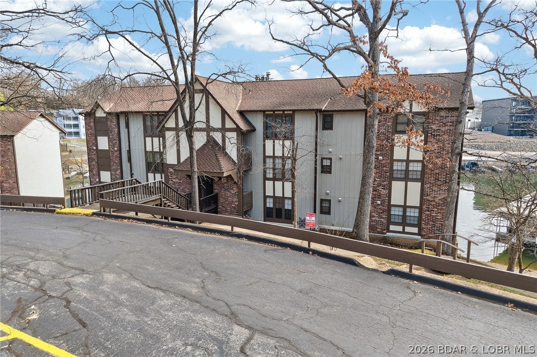 Waters Edge Condominium - Residential