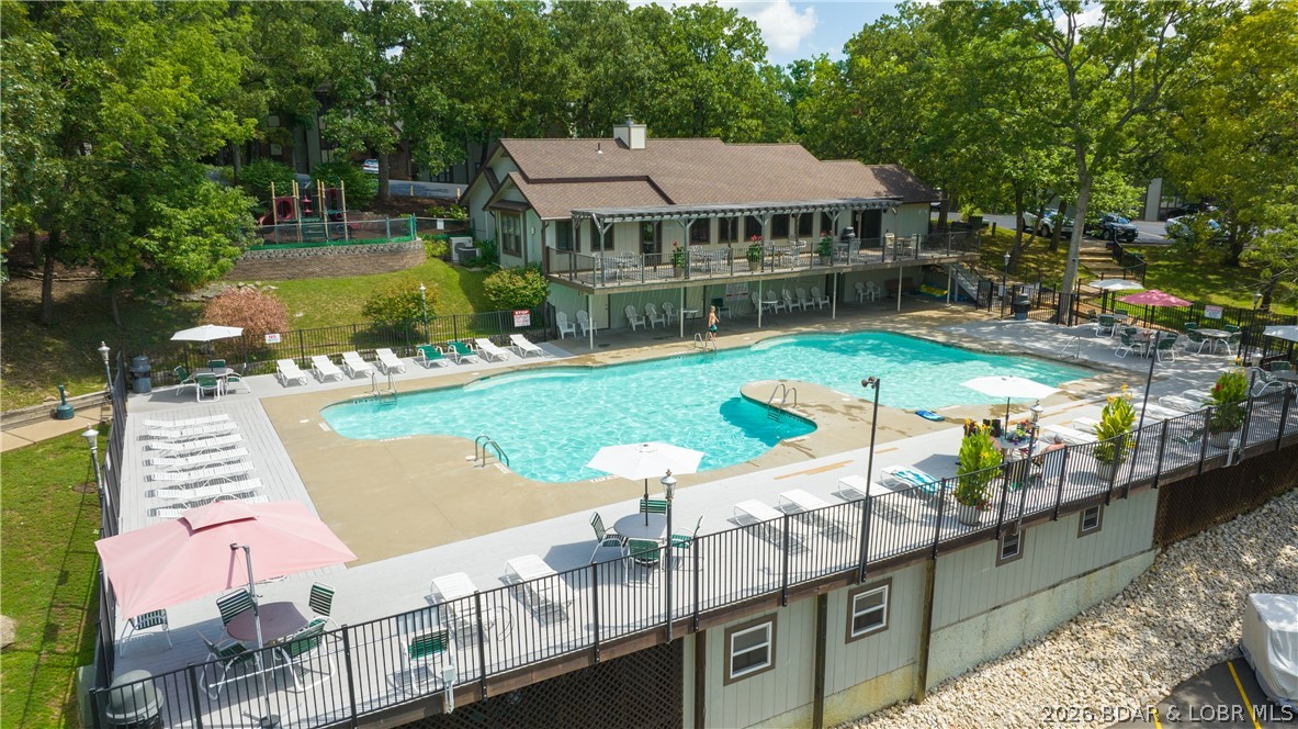 Waters Edge Condominium - Residential