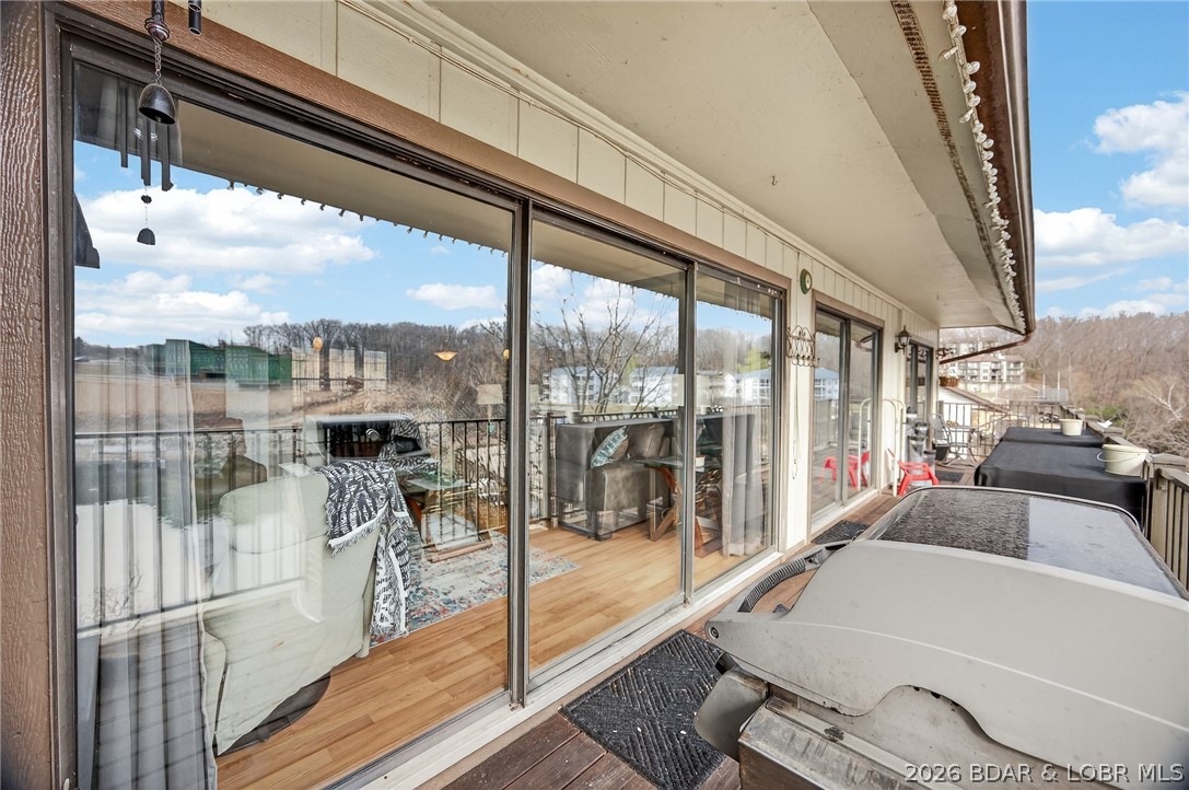 Waters Edge Condominium - Residential